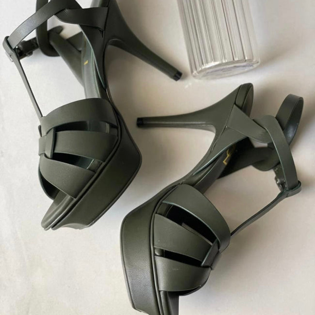 YSL Tribute Platform Shoes in Smooth Leather