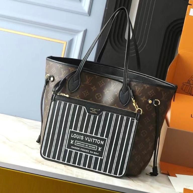 Louis Vuitton Neverfull Out Bag