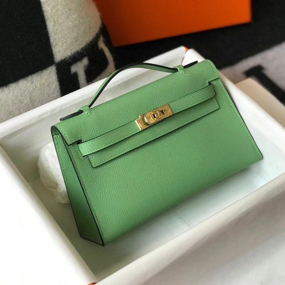 Hermes Kelly Caviar Small 22Cm Bag