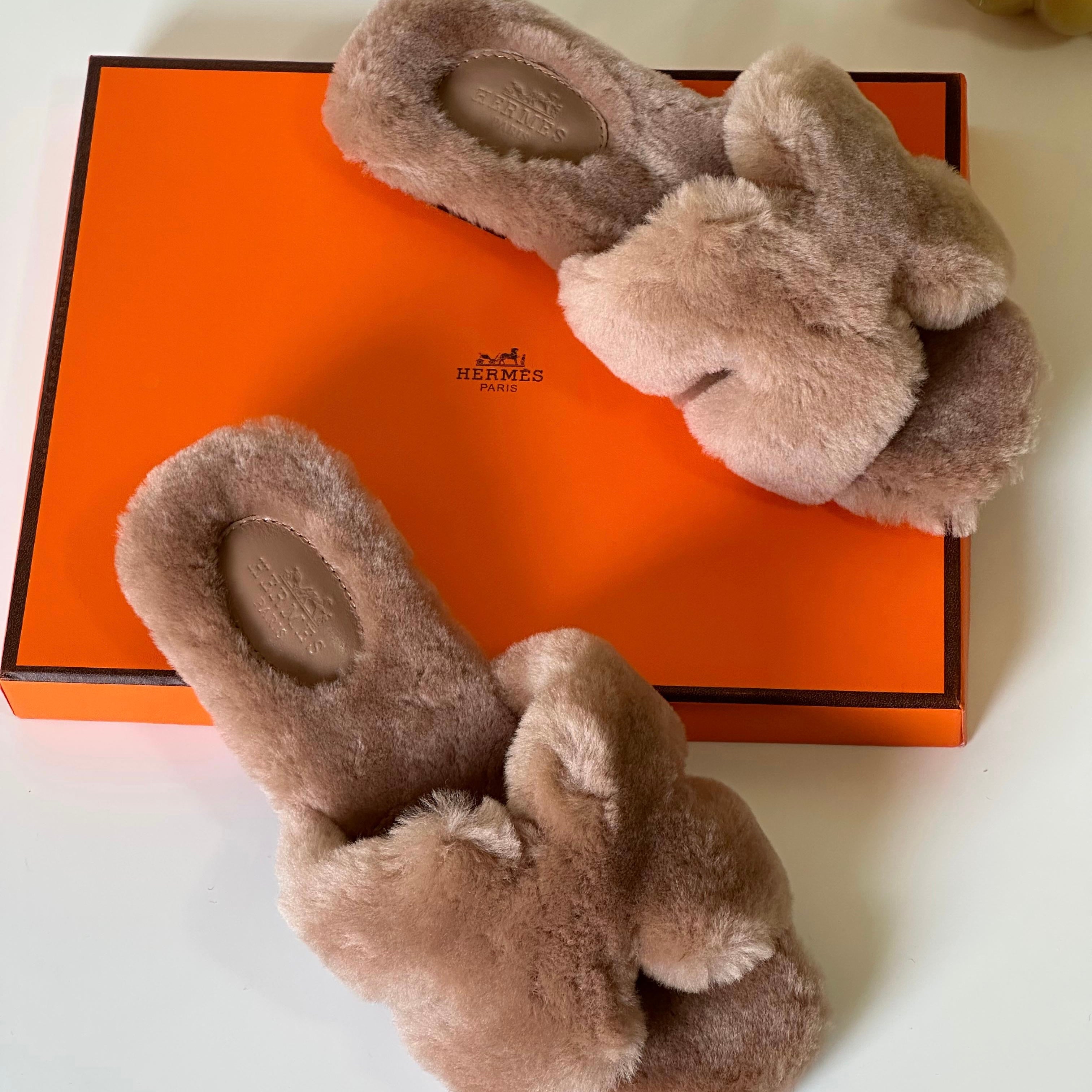 Hermès Oran Shearling Shoes