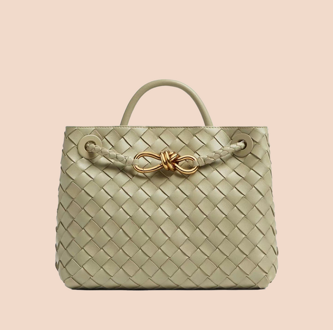 Andiamo Shoulder Bag