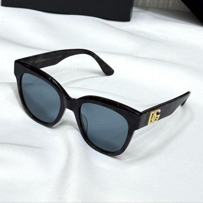 D&G DG4384 Sunglasses