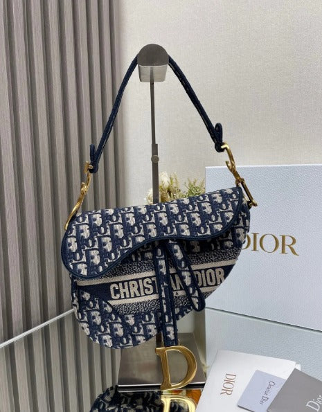 Dior Saddle Hand stitching Bag